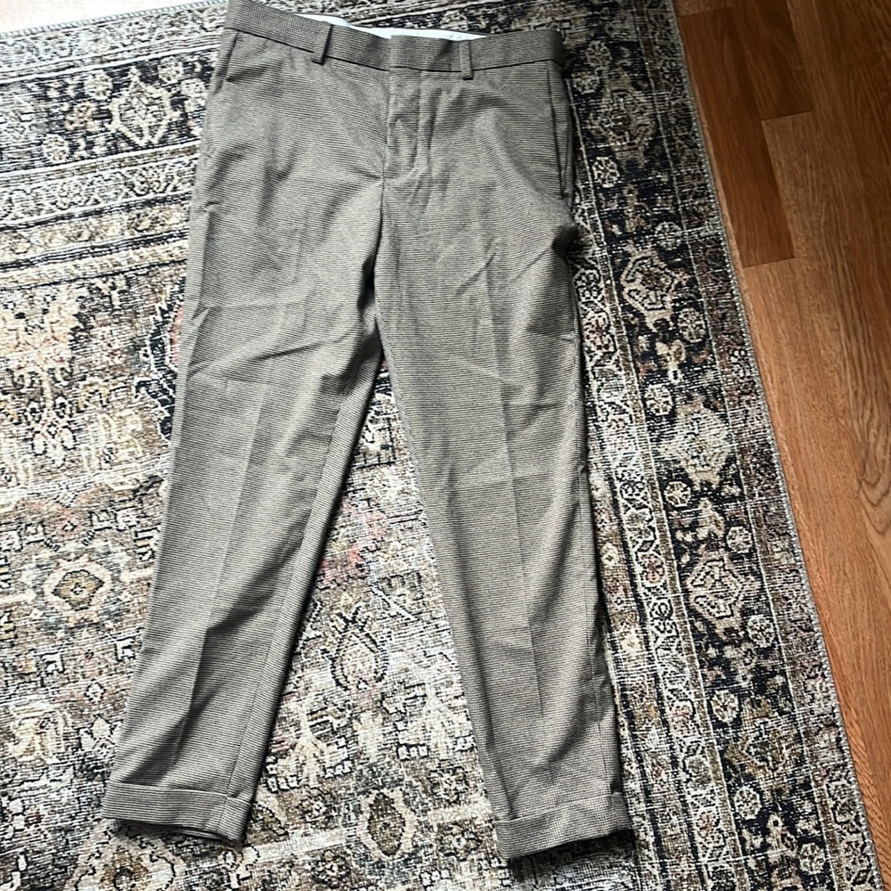 H&M men’s slacks